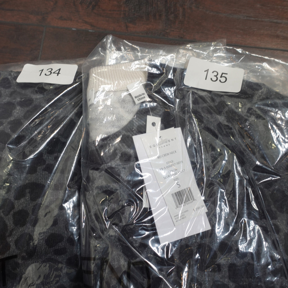 Equipment Rei Leopard Print Cotton & Cashmere Sweater Women's size S NWT - Picture 11 of 11